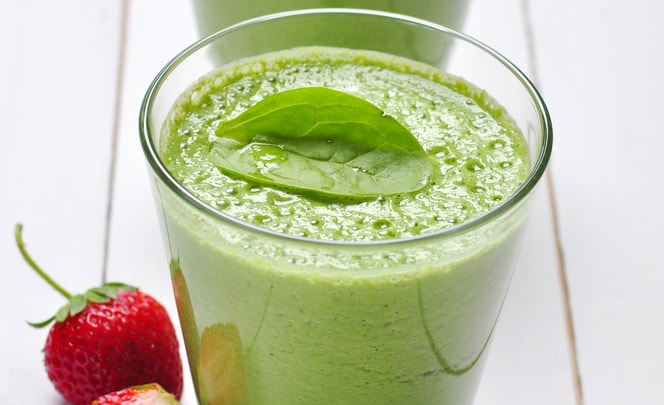 Spinach and Strawberry Smoothie